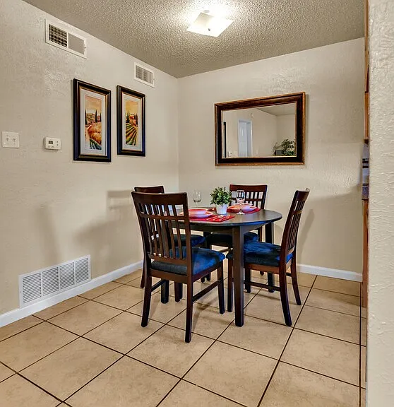 Eastgate Ridge Apartments — Photo 16