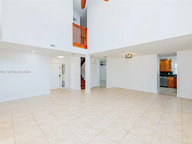 305 S Ketch Dr — Photo 4