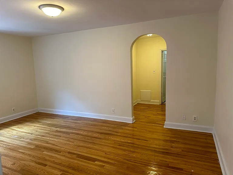 24 Concord Ave #405 — Photo 4