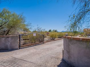 3895 N Alvernon Way, Tucson, AZ 85718