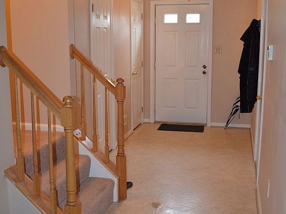 3rd image of 507 Twin Brook Ln