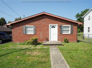 115 3rd St, Culloden, WV 25510