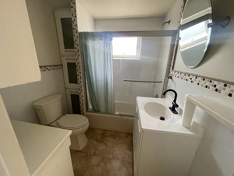 301 Friendship St — Photo 8