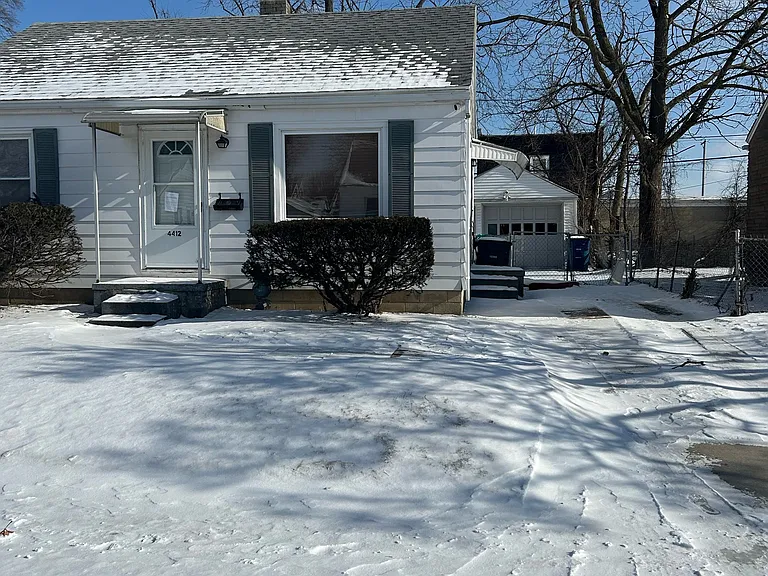 4412 Packard Rd — Photo 1