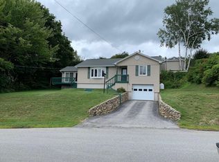 23 Cedar St, Berlin, NH 03570