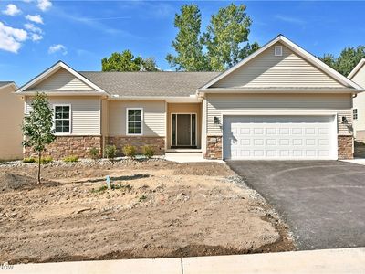 2271 Saddlebrook, Cortland, OH, 44410