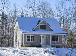 7 13th Dr, Windham, ME 04062