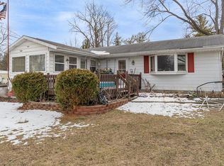 1095 E Brushaber Rd, Beaverton, MI 48612