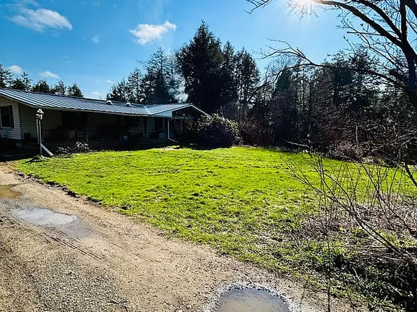 11031 Wildman Rd, Wattsburg, PA 16442