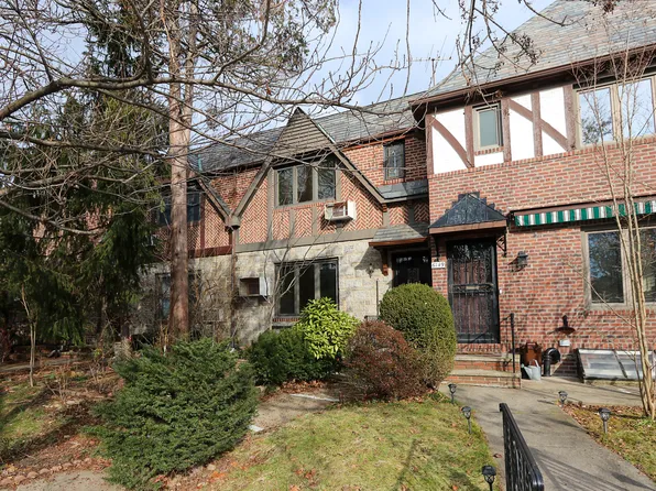 67-47 Kessel Street image 1 of 19