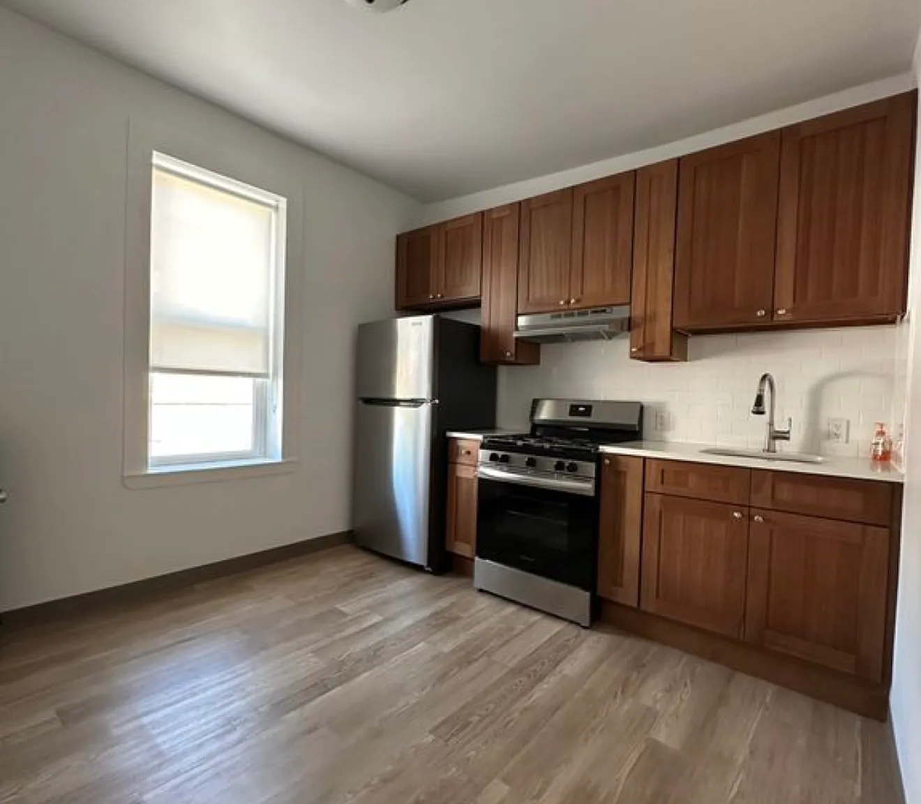 280 89th Street — Photo 2