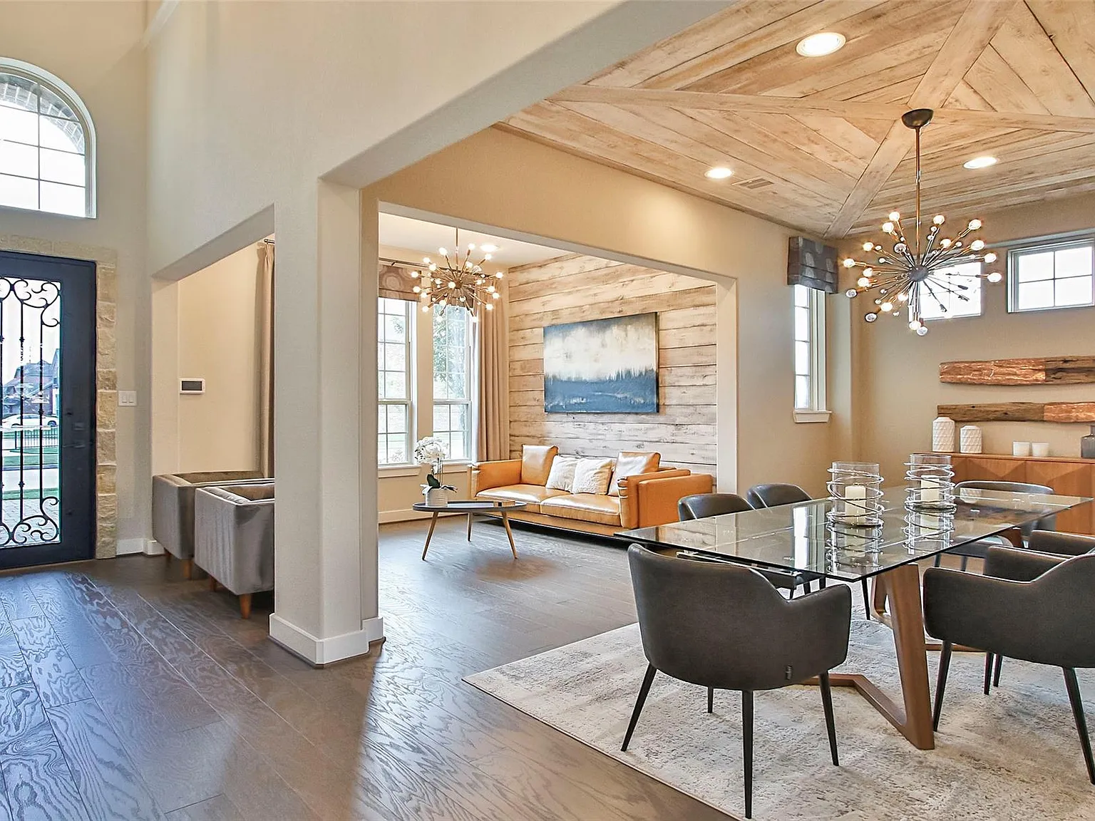 4 bed, 3.5 bath, 3506 sqft, $3,950 — Photo 3