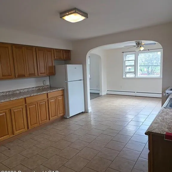 134 Nicholson St #3 — Photo 5