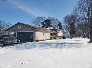 1044 Morris Ave, Green Bay, WI 54304