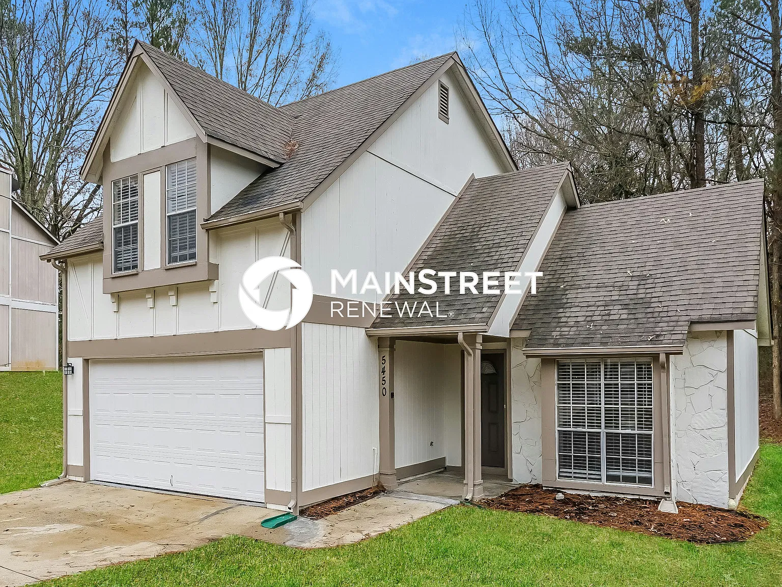 5450 Forest Downs Cir — Photo 2
