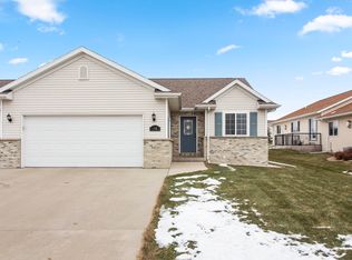 418 Millersville Ave, Howards Grove, WI 53083