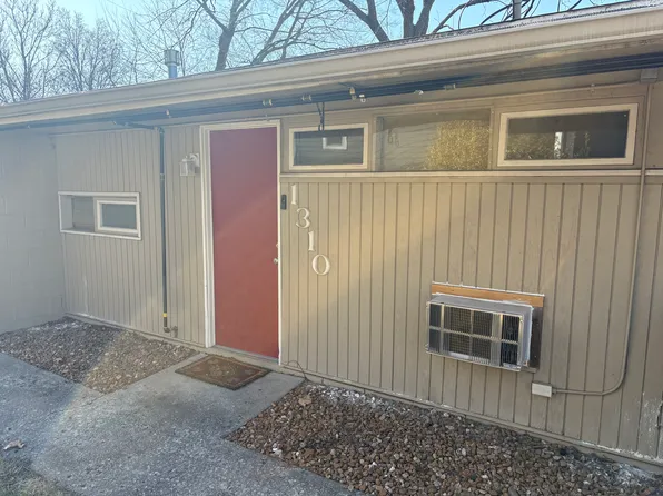 1310 Valley Ln #1310, Lawrence, KS 66044