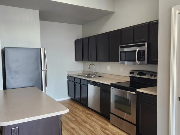640 S 50th St Unit 1230, West Des Moines, IA 50265