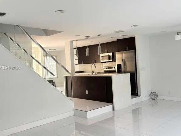 8195 NW 8th Mnr #3, Fort Lauderdale, FL 33324