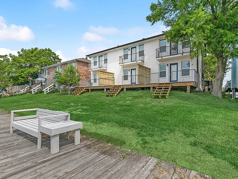 4766 Pontchartrain Dr — Photo 18