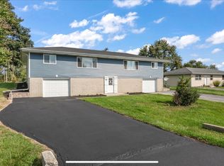 2458 Marshall Dr, Valparaiso, IN 46385