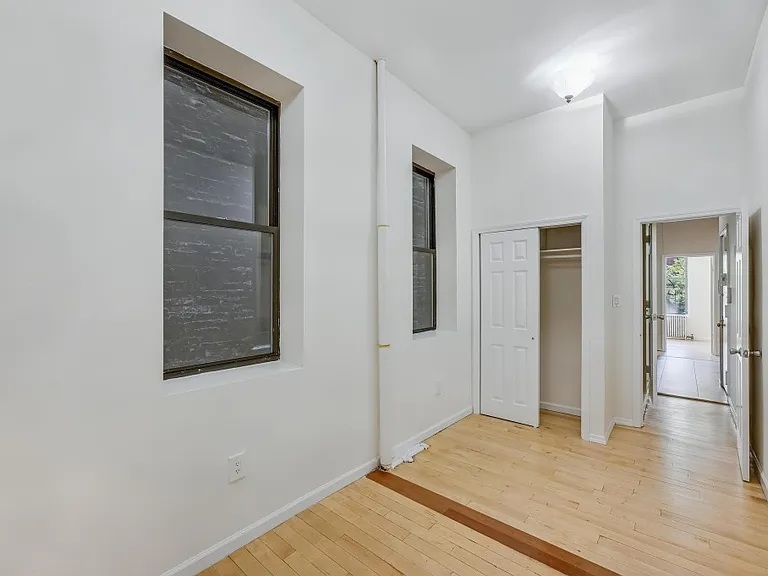 61 E 3rd St #14 — Photo 4