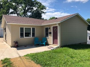 1105 S Ottawa Ave, Dixon, IL 61021