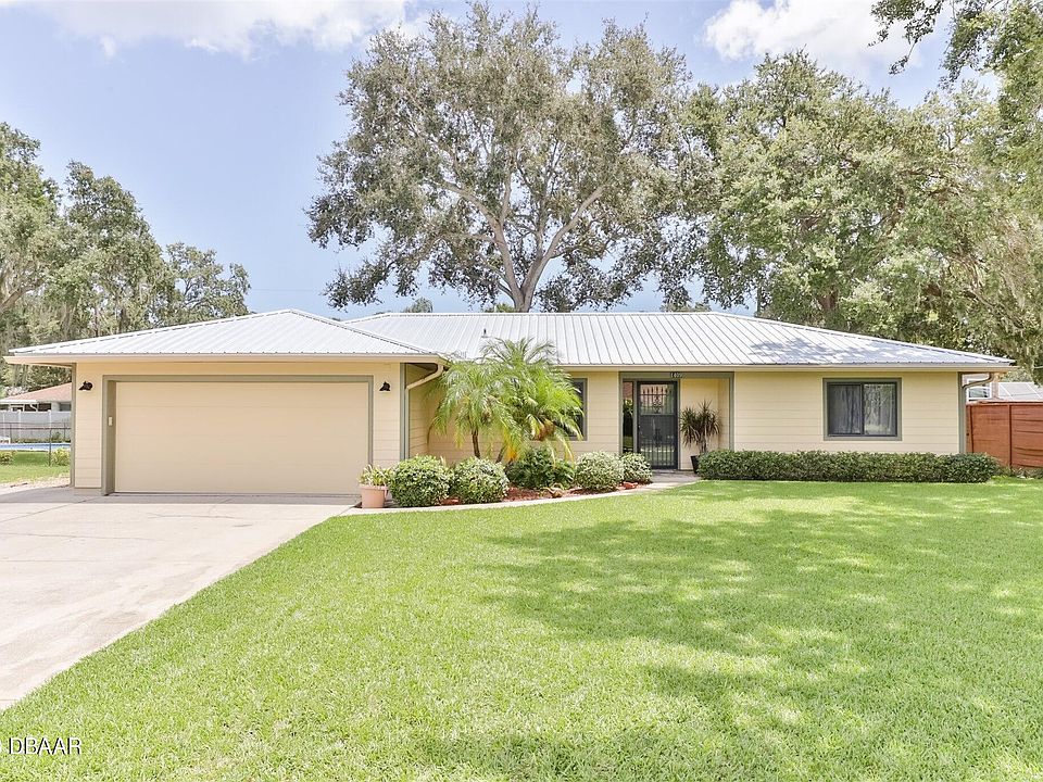1st image of 1409 Royal Palm Dr