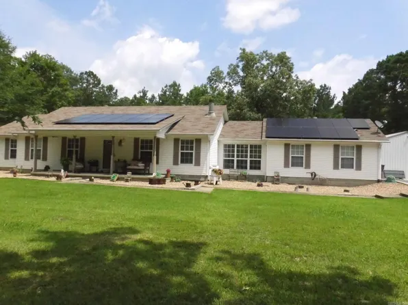 2822 E Woodson Lateral Rd, Hensley, AR 72065