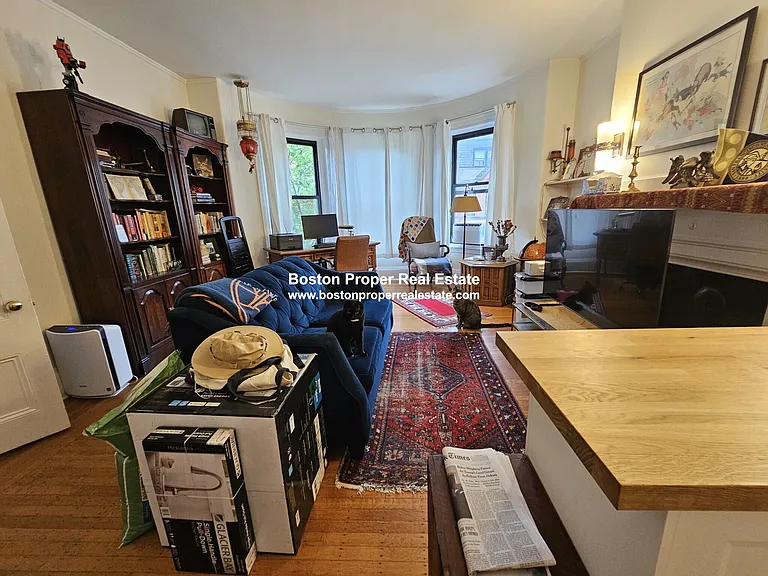 429 Marlborough St #4 — Photo 4