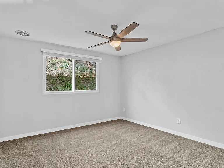 Point Loma Bay Apartments | Coastal Living Near the Beach — Photo 136