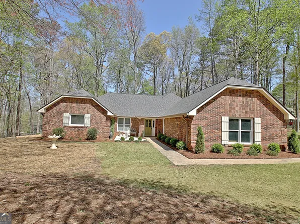 150 Ashland Trl, Tyrone, GA 30290