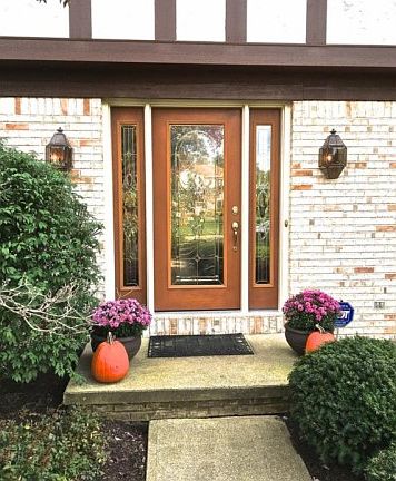 3rd image of 18289 Admiralty Dr