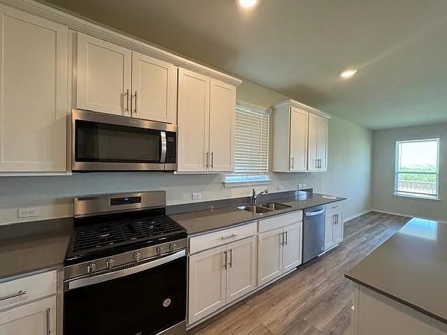 639 Papaya Dr — Photo 21