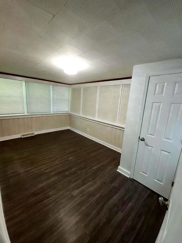 213 Statesville Blvd — Photo 4