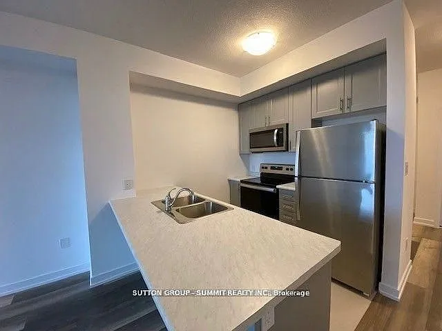 450 Dundas St E #617 — Photo 8