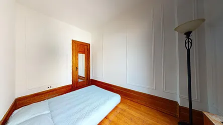 Rented by Bond New York