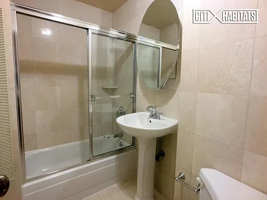 Rented by Citi Habitats | media 47