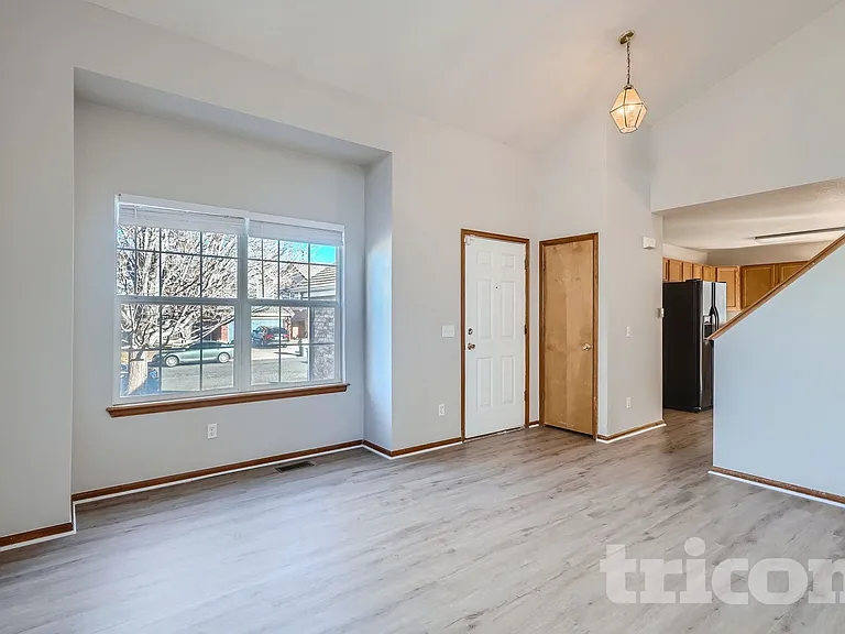 446 W 116th Pl — Photo 13