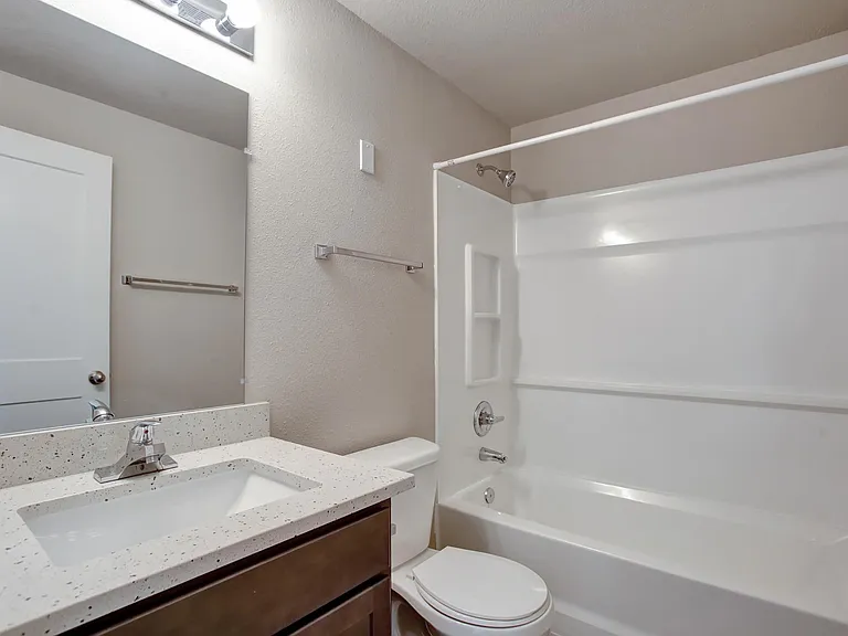 Willamette Terrace — Photo 16