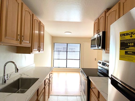 4th image of 200 Guerrero St #303