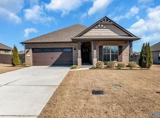 17232 Calcite Dr, Athens, AL 35613