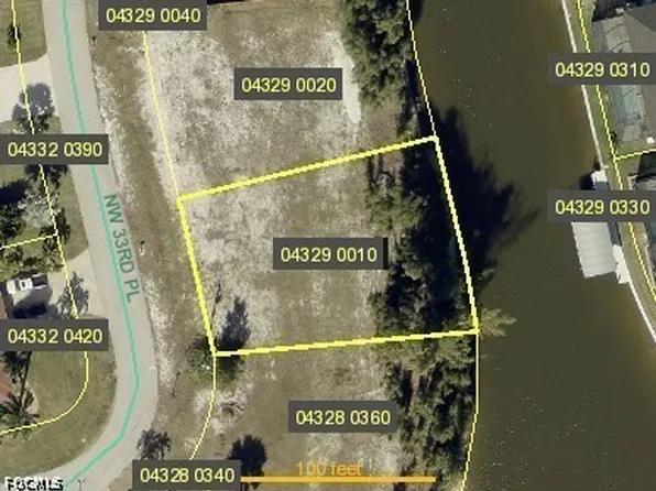 2305 NW 33rd Pl, Cape Coral, FL 33993