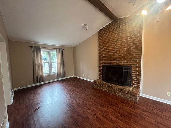 4th image of 1201 Linton Ct