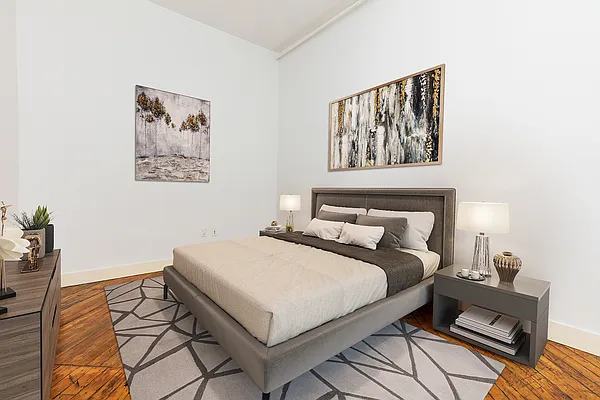 Sold by Compass | media 33