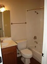 203 Railroad St #4A — Photo 3