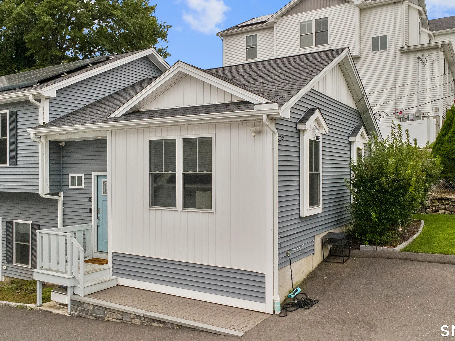 3 bed, 1.5 bath, 1258 sqft, $4,500 — Photo 3