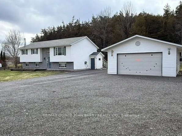 625 Scuttlehole Rd, Belleville, ON K0K 2Y0