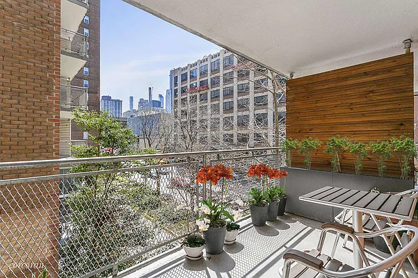 Sold by Corcoran | media 9