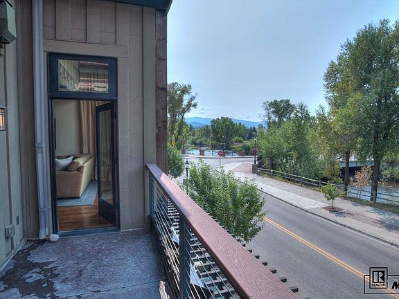 5th image of 35 5th St Unit 202
